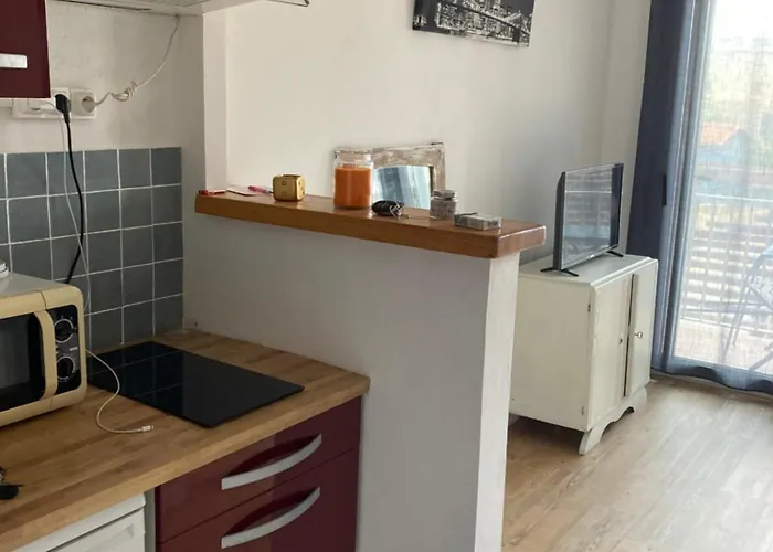 Apartman Superbe A En Roussillon Proche De La